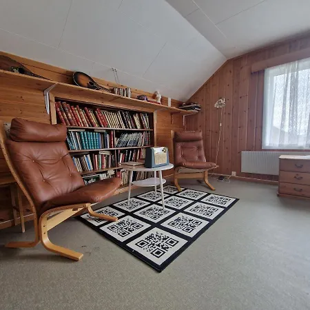 Gul Hus , Hotel Havøysund